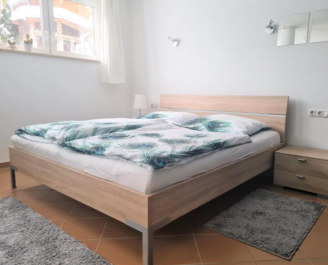 Apartment Familie Gruenauer Sankt Johann im Pongau Exteriör bild